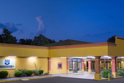 Фотография мотеля Knights Inn Aiken