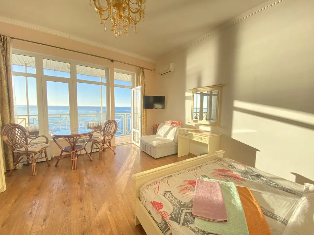 Фотография квартиры Квартира Двухместная премьер с видом на море и балконом 4ж