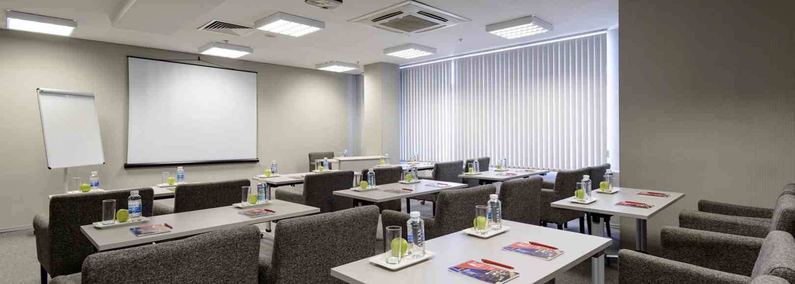 Фотография конференц-зала Январь