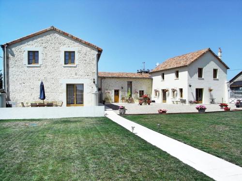 Фотография гостевого дома Loire Escapes