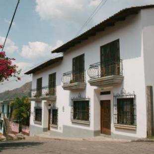 Фотографии гостевого дома 
            La Casa de Don Santiago Townhouse