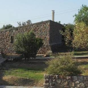 Фотографии гостевого дома
To Spitaki House