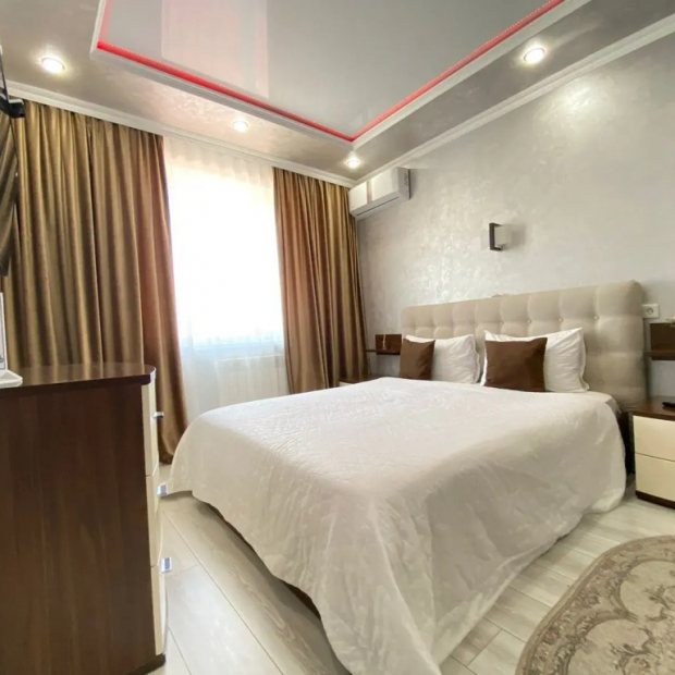 Фотографии квартиры 
            Квартира Тухачевского 27/4 (Housevip26)