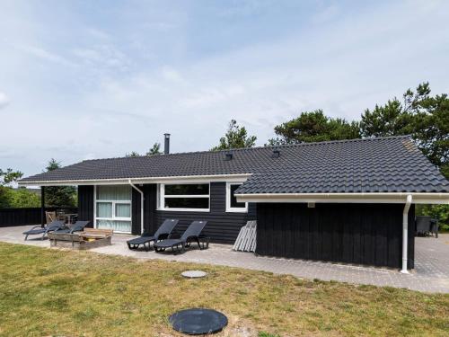 Фотография гостевого дома Holiday home Henne XLVII