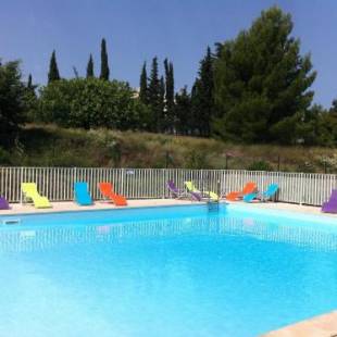 Фотографии апарт отеля
Zenitude Hôtel-Résidences Toulon Six Fours