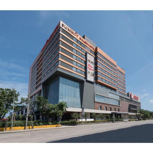 Фотографии гостиницы
Summit Galleria Cebu - Multiple Use Hotel