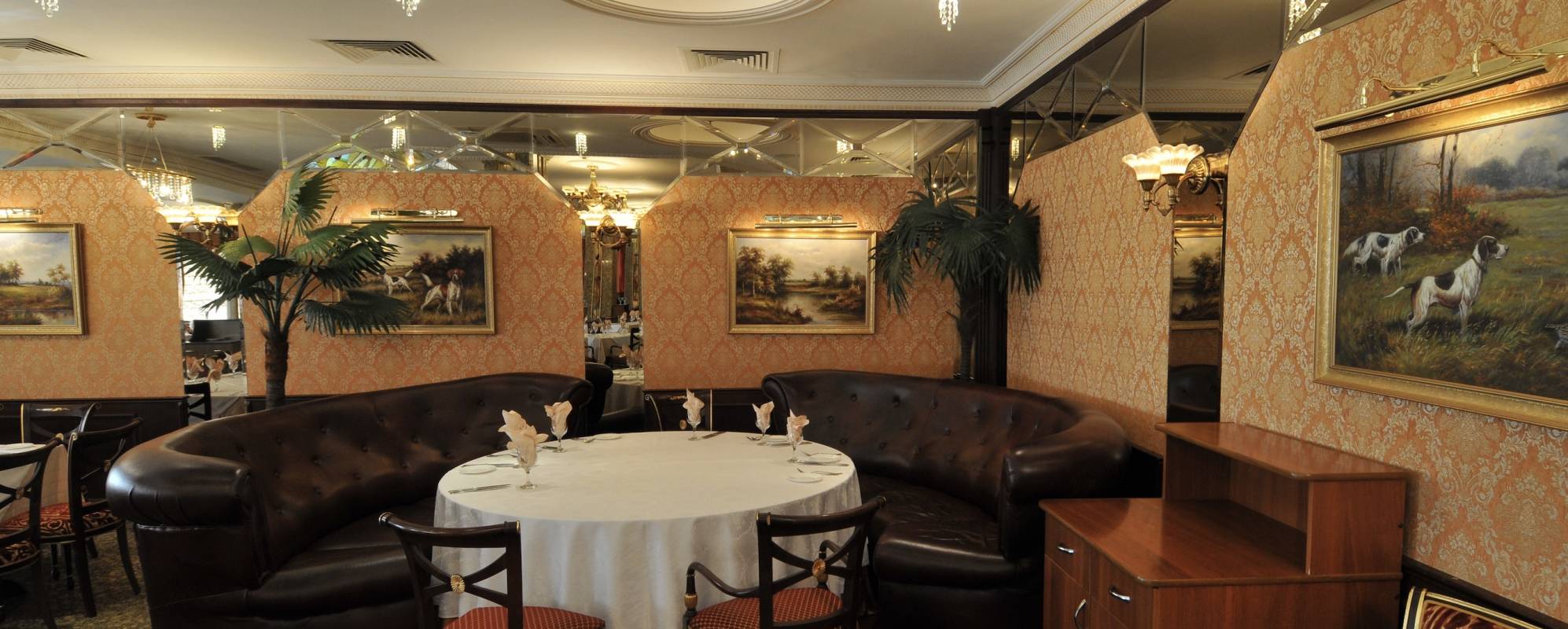 Фотографии банкетного зала Банкетный зал Тайга