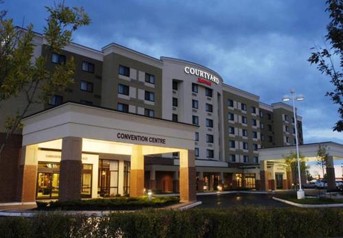 Фотография гостиницы Courtyard by Marriott Toronto Brampton