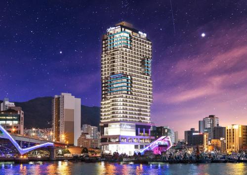 Фотография гостиницы Lavalse Hotel