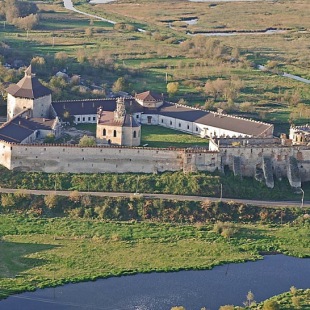 Фотография достопримечательности Меджибожская крепость