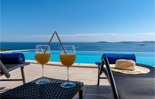 Фотография гостевого дома Two-Bedroom Holiday Home in Mokalo