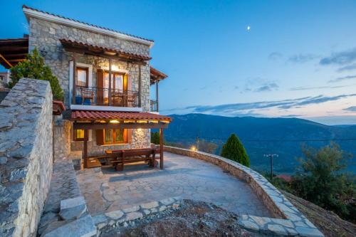 Фотография гостевого дома Rock Dandy Deluxe Chalet