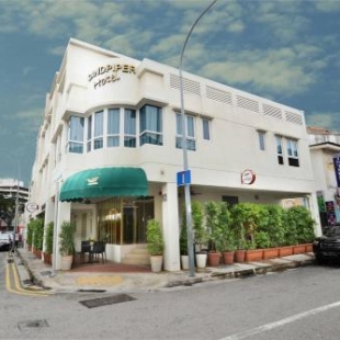 Фотография гостиницы Sandpiper Hotel (SG Clean, Staycation Approved)