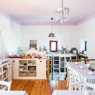 Фотографии гостевого дома
Avgonima Chios Spitakia Cottages