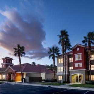 Фотографии гостиницы
Residence Inn by Marriott Las Vegas Henderson/Green Valley