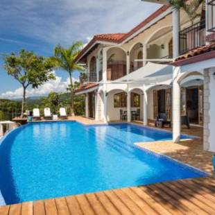 Фотографии гостиницы
El Castillo - Adults only