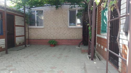 Фотографии гостевого дома
Черешневый дворик