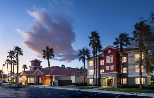 Фотография гостиницы Residence Inn by Marriott Las Vegas Henderson/Green Valley