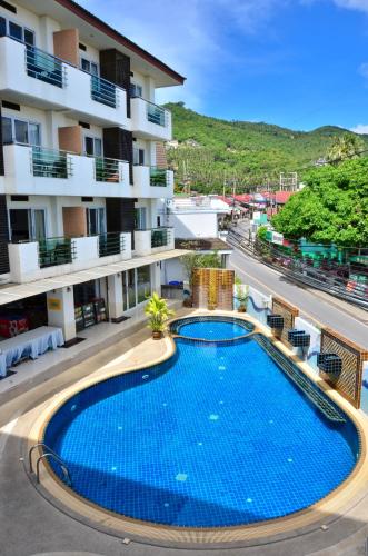 Фотография гостиницы First Residence Hotel - SHA Plus