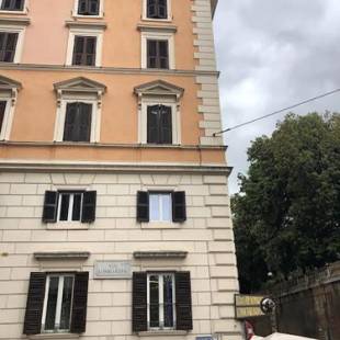 Фотографии гостевого дома 
            LUX Suites in Roma