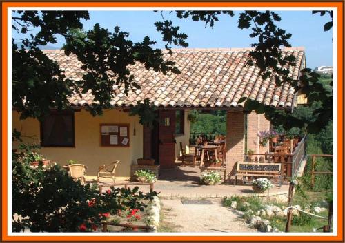 Фотография базы отдыха Crete Gialle