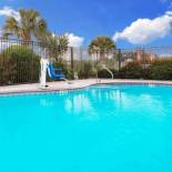Фотография гостиницы Days Inn & Suites by Wyndham Opelousas