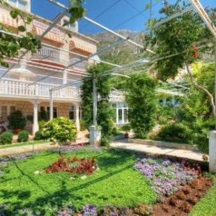 Фотографии гостевого дома
Apartments & rooms Nikola1 - parking