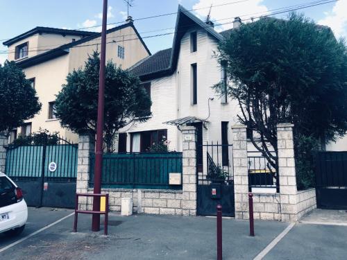 Фотография мини отеля Bondy chambre