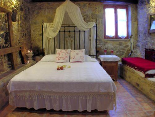 Фотографии гостевого дома
Kouriton House