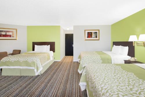 Фотография мотеля Days Inn by Wyndham York