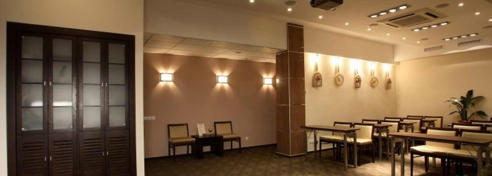 Фотография конференц-зала Сенатор