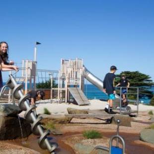 Фотографии базы отдыха
BIG4 Apollo Bay Pisces Holiday Park