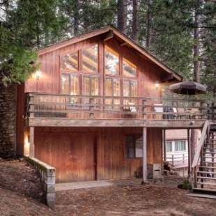 Фотография гостевого дома 17B Tylers Timber Lodge