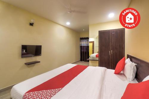 Фотография гостиницы OYO Flagship 45443 Hotel Suvidha