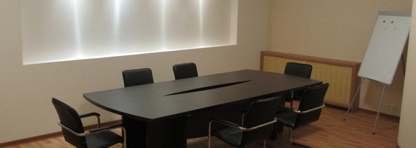 Фотография комнаты для переговоров Мосфильм