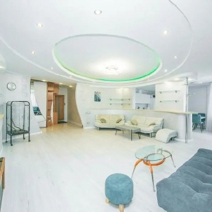 Фотография квартиры Апартаменты Роскошные 150 метровые 4-комнатные в центре Минска рядом с вокзалом