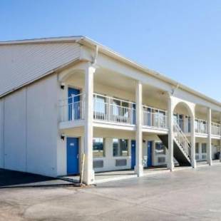 Фотографии гостиницы
Motel 6-Commerce, GA