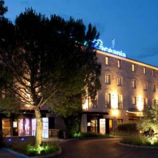 Фотографии гостиницы 
            Escale Oceania Aix-en-Provence