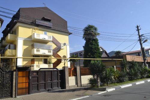 Фотография гостевого дома Шани-Марсель