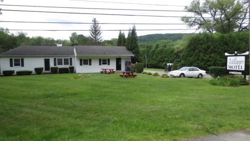 Фотография мотеля Villager Motel