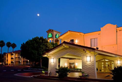 Фотография гостиницы La Quinta Inn by Wyndham San Diego Chula Vista