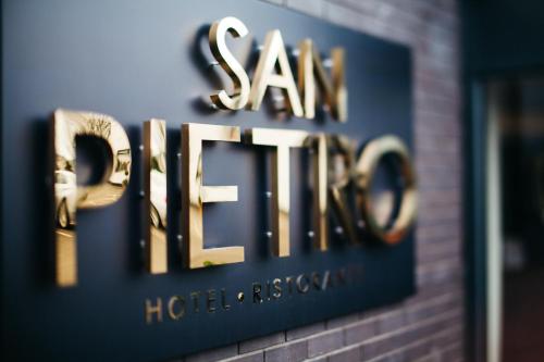 Фотографии гостиницы 
            San Pietro Hotel & Restaurant