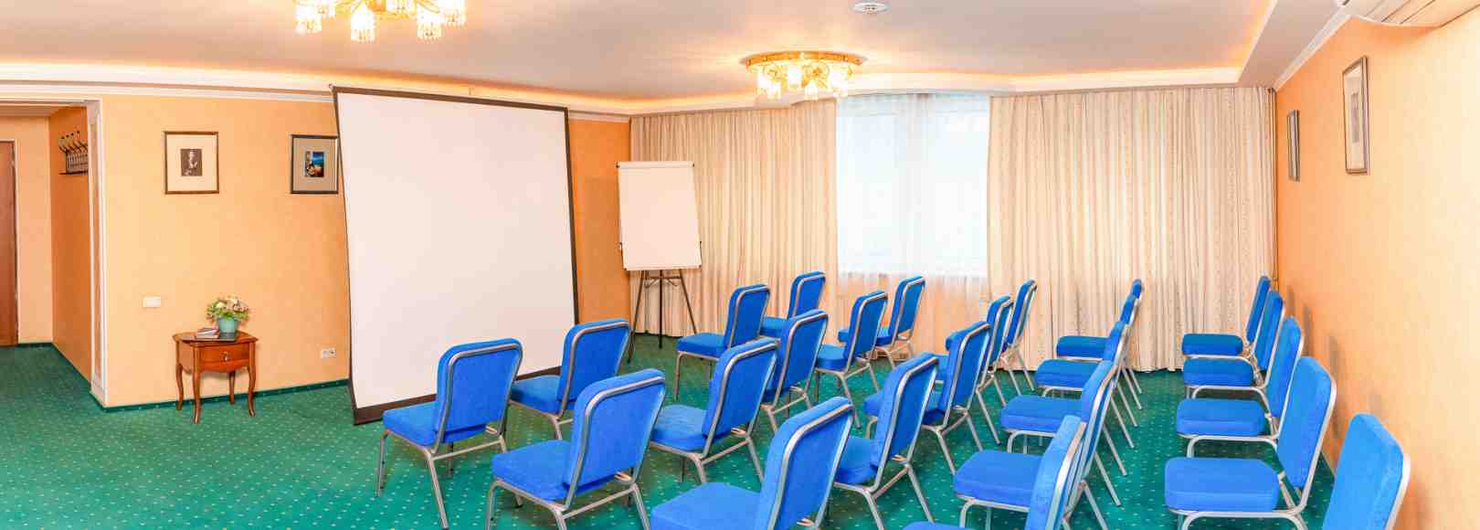 Фотография конференц-зала Калуга