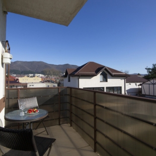 Фотография квартиры Апартаменты Двухкомнатная квартира на ул. Тельмана 50а