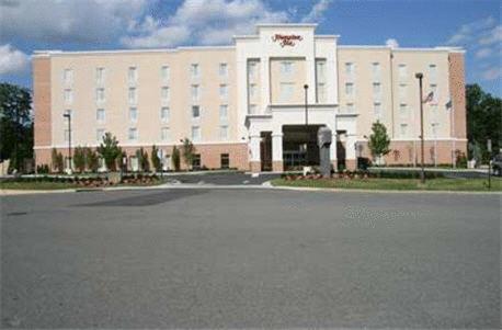 Фотография гостиницы Hampton Inn Richmond - Airport