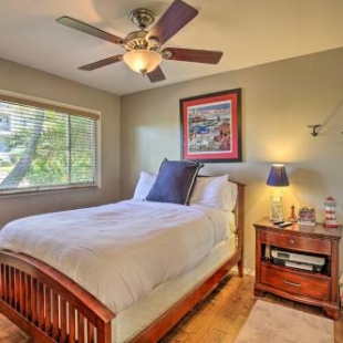 Фотография гостевого дома Tropical Home - 200 Yards to Beach Entrance!