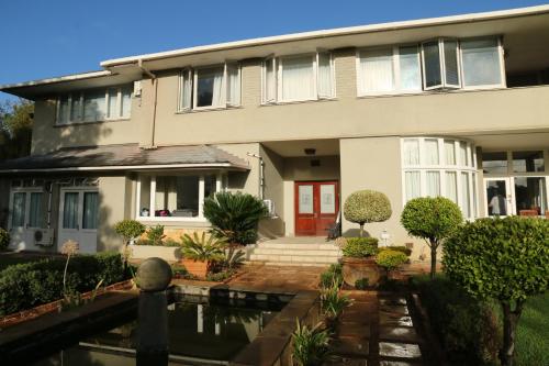 Фотография гостевого дома The Boston Guest House