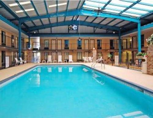 Фотография гостиницы Baymont by Wyndham Knoxville I-75