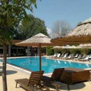 Фотографии гостиницы
Maison Hotel