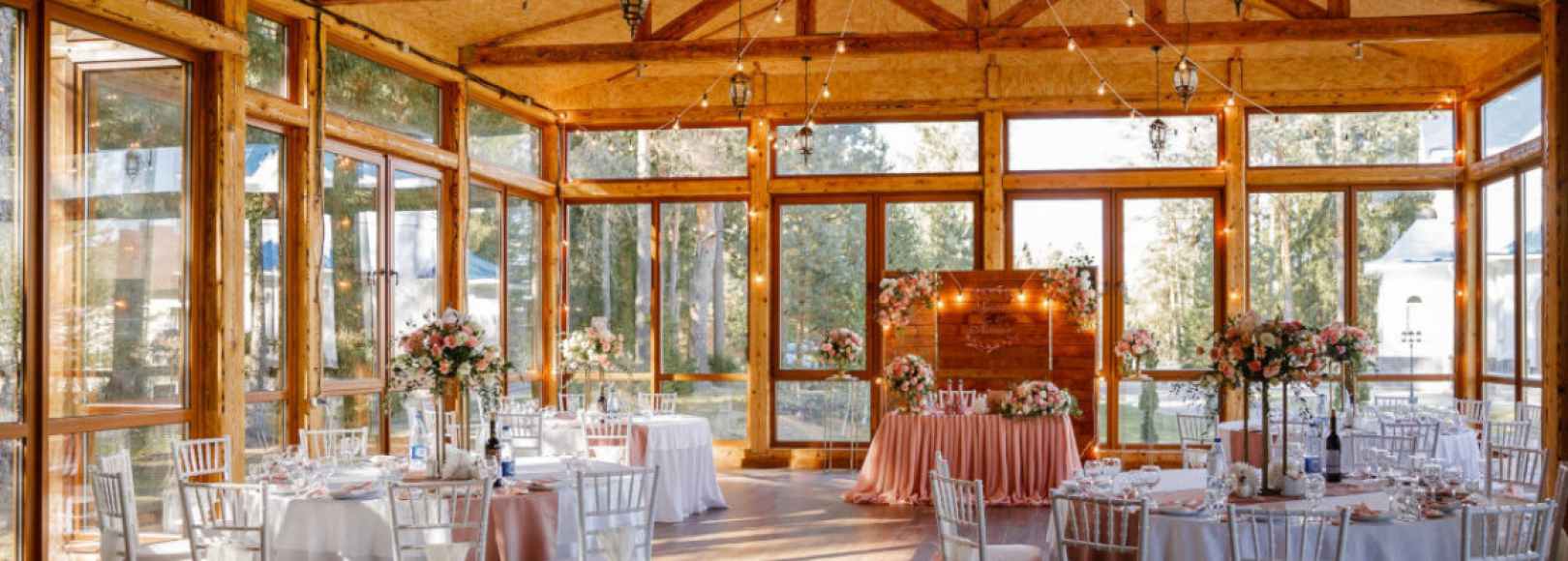 Фотография банкетного зала Вояж Грасс Парк